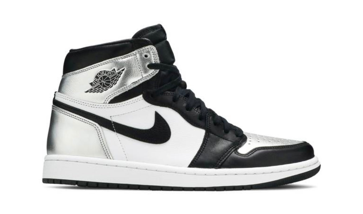 Wmns Air Jordan 1 Retro High OG
'Silver Toe'