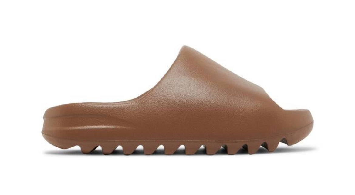 Yeezy Slides 'Flax'