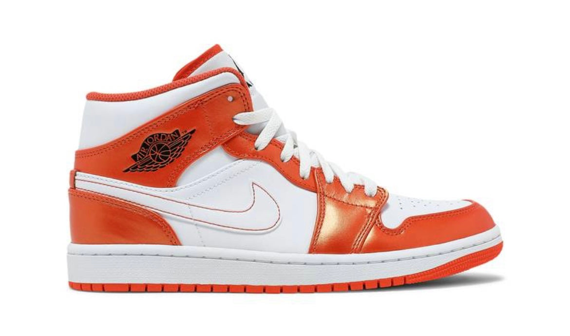 Air Jordan 1 Mid SE 'Electro
Orange'