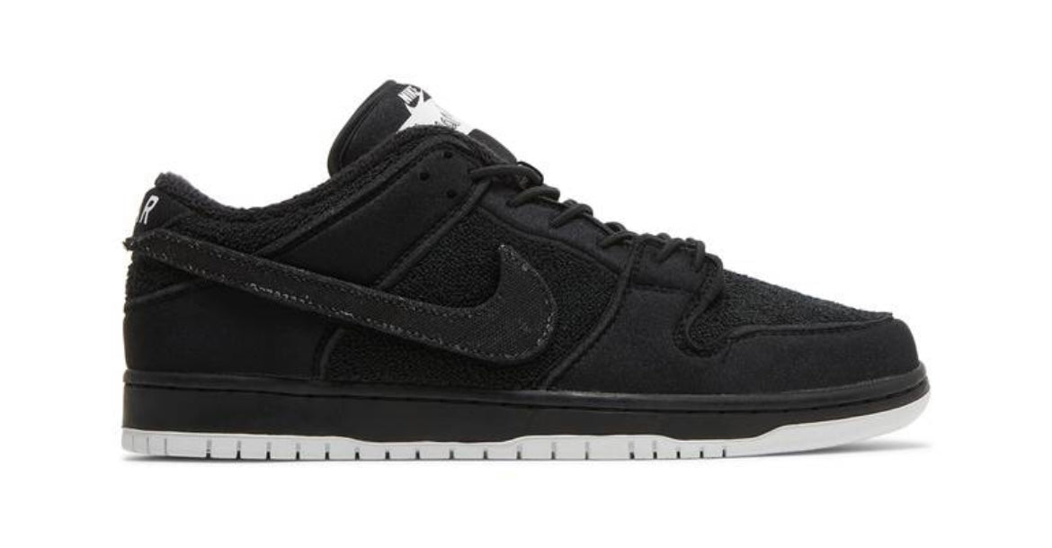 Gnarhunters × Dunk Low SB 'Black'